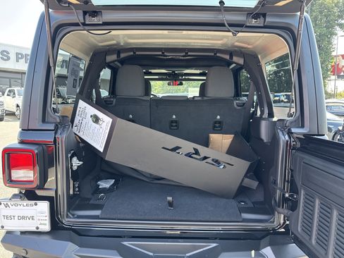 New 2025 Jeep Wrangler Unlimited Sport AWD/4WD image 27
