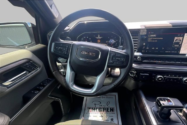 Used 2023 GMC Sierra 1500 SLT w/ SLT Premium Plus Package AWD/4WD image 5