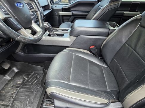 Used 2018 Ford F150 Raptor w/ Equipment Group 801A Mid AWD/4WD image 6