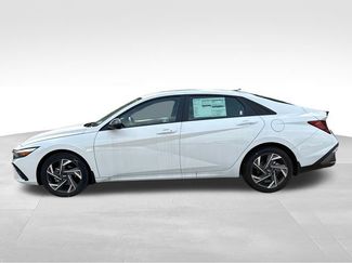 New 2025 Hyundai Elantra Sport FWD video 2