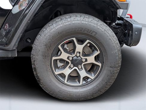 Used 2021 Jeep Wrangler Unlimited Rubicon w/ Steel Bumper Group image 11