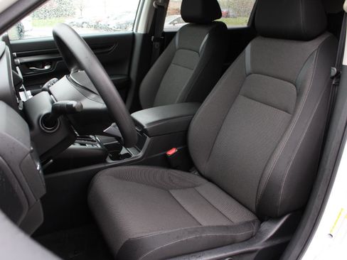 Used 2025 Honda CR-V EX image 17