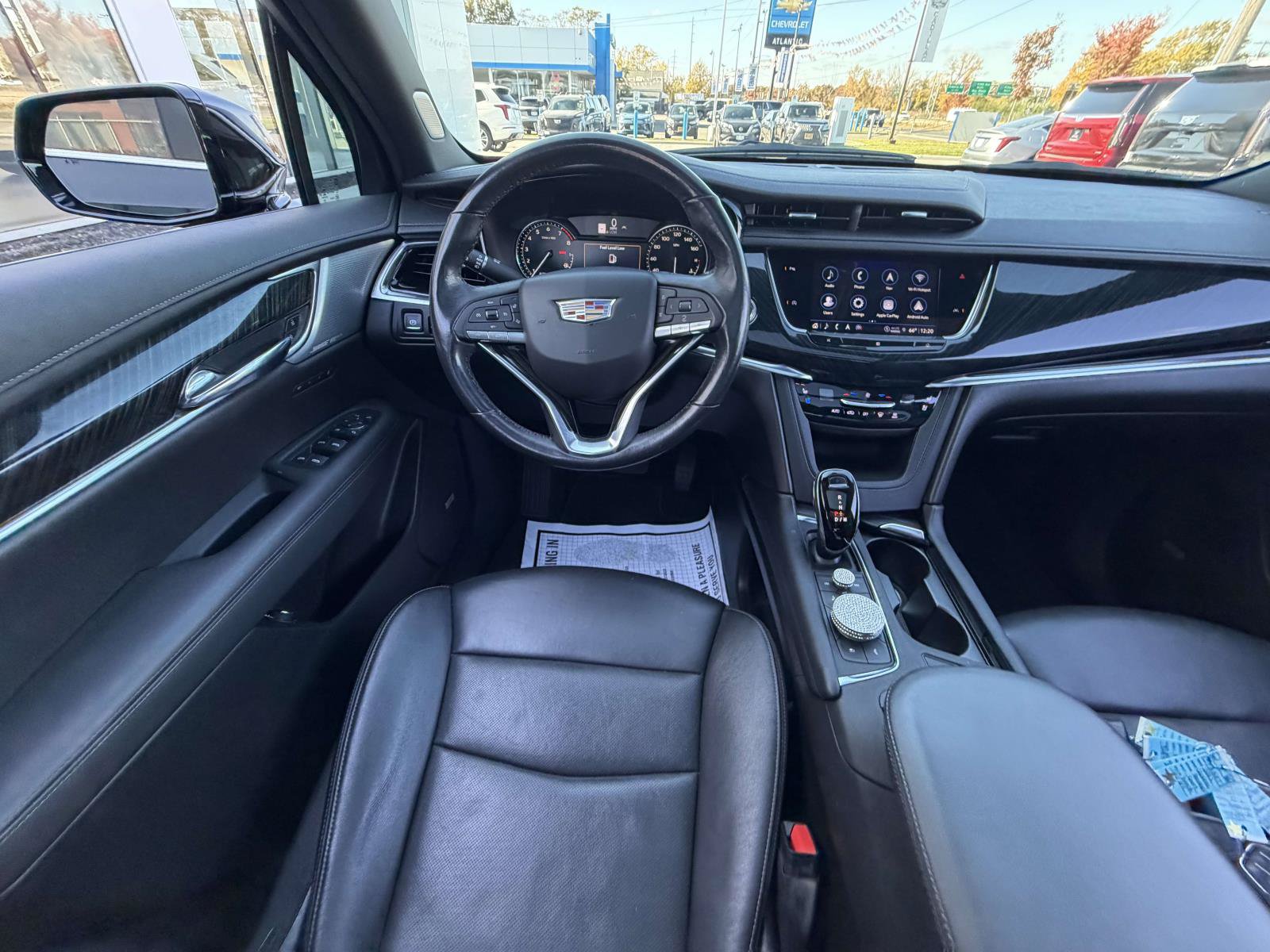 Used 2021 Cadillac XT6 Premium Luxury FWD image 17