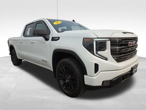 Used 2023 GMC Sierra 1500 Elevation w/ X31 Off-Road Package AWD/4WD image 1