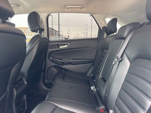Used 2022 Ford Edge SEL image 18