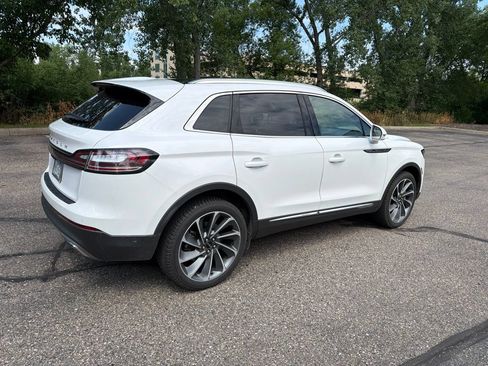 Used 2022 Lincoln Nautilus Reserve w/ Equipment Group 201A AWD/4WD image 15