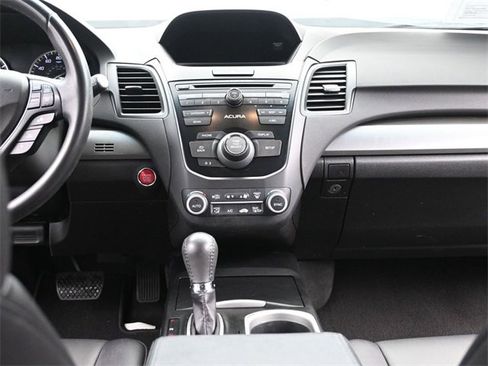 Used 2017 Acura RDX image 25