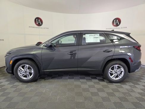 New 2026 Hyundai Tucson SE image 6