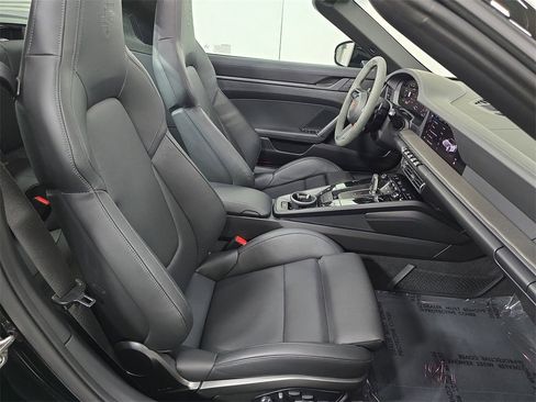 Used 2025 Porsche 911 Targa 4 GTS image 27