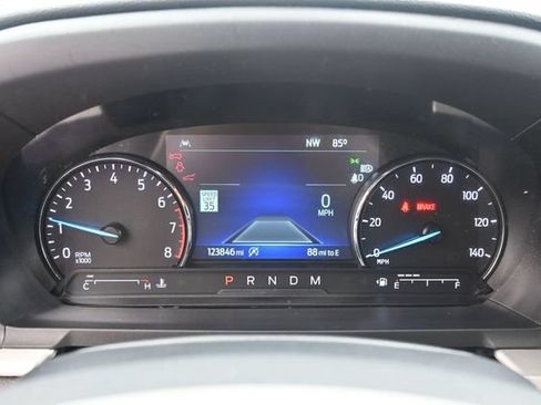 Used 2021 Ford Explorer XLT w/ Equipment Group 202A RWD image 20