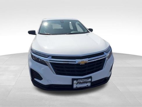 Certified 2024 Chevrolet Equinox LS FWD image 8