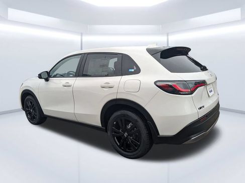 New 2026 Honda HR-V Sport image 6