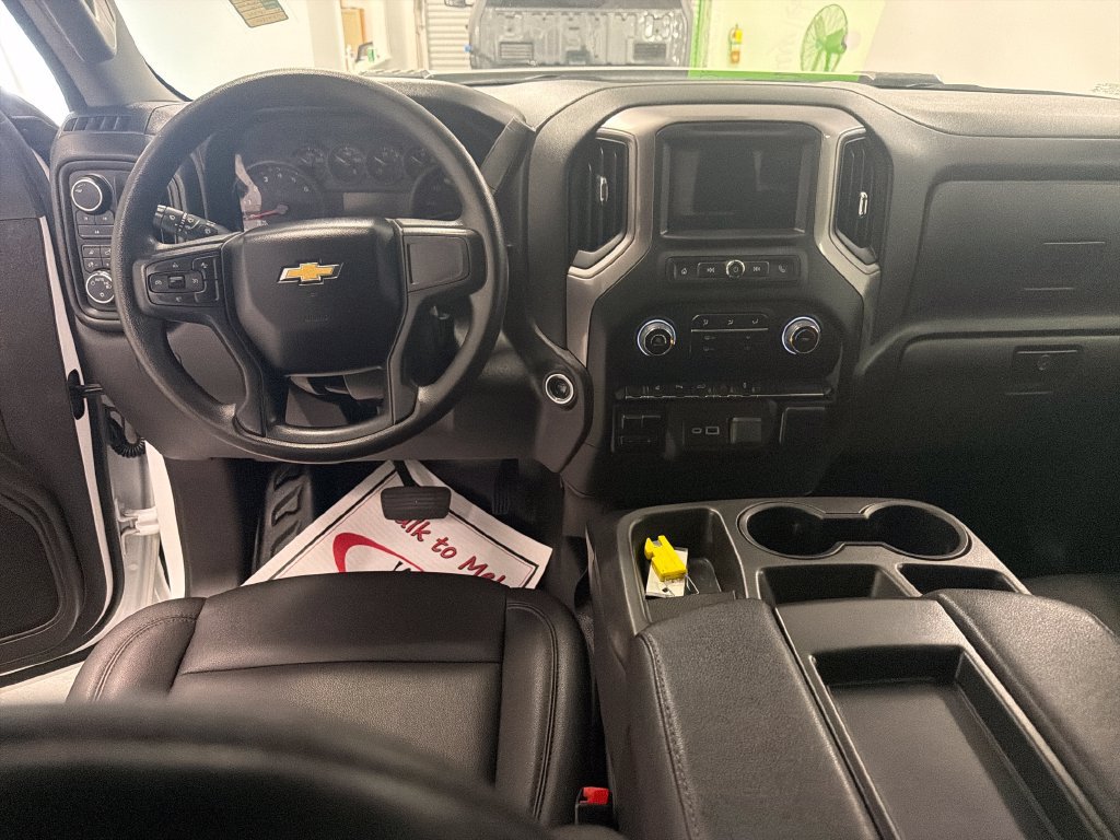 Used 2024 Chevrolet Silverado 2500 W/T w/ WT Convenience Package AWD/4WD image 15