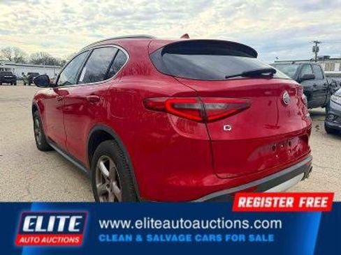 Used 2021 Alfa Romeo Stelvio Sprint AWD/4WD image 6