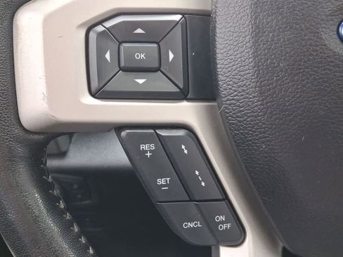 Certified 2019 Ford F150 Lariat w/ Equipment Group 502A Luxury image 23