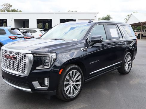 Certified 2021 GMC Yukon Denali w/ Denali Ultimate Package AWD/4WD image 5