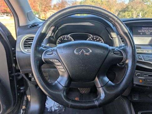 Used 2019 INFINITI QX60 Luxe image 21