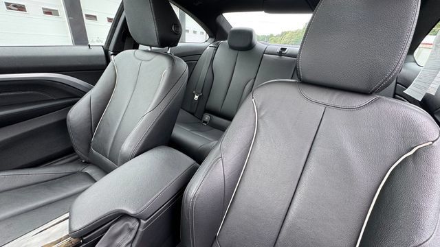 Used 2020 BMW 430i xDrive Coupe w/ M Sport Package AWD/4WD image 26