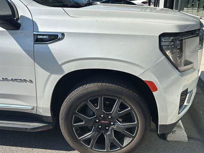 Used 2023 GMC Yukon SLT