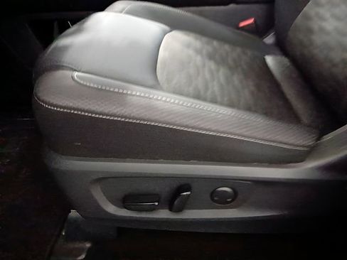 Certified 2025 Nissan Pathfinder SV AWD/4WD image 10