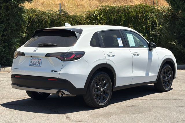 Certified 2024 Honda HR-V Sport image 4