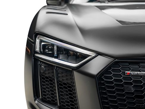 Used 2018 Audi R8 V10 plus AWD/4WD image 9