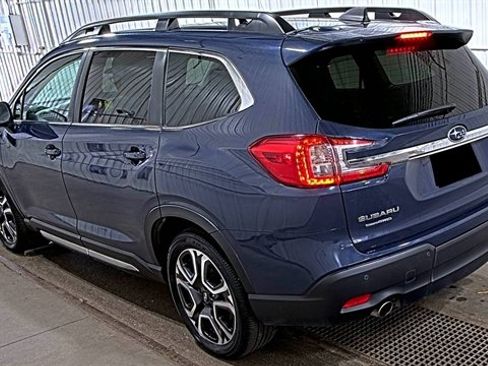Used 2024 Subaru Ascent Limited w/ Technology Package AWD/4WD image 11