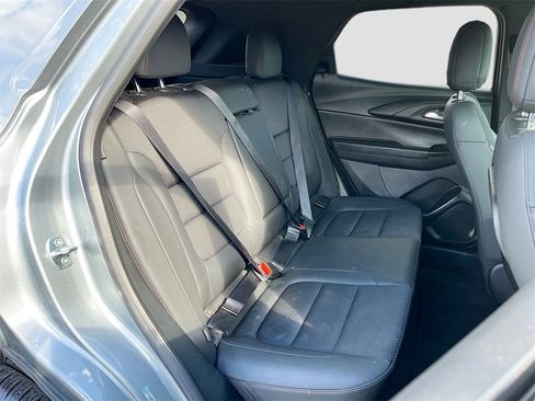 Used 2023 Chevrolet TrailBlazer RS image 25