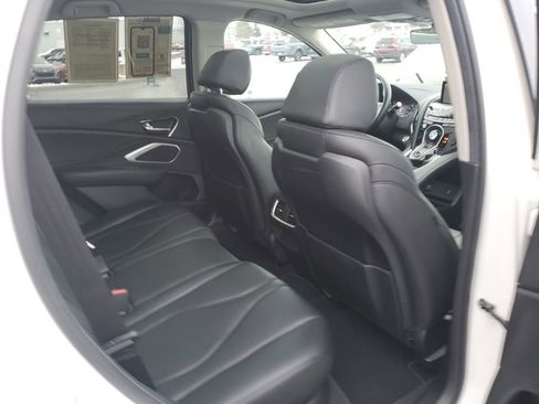 Used 2024 Acura RDX SH-AWD image 31