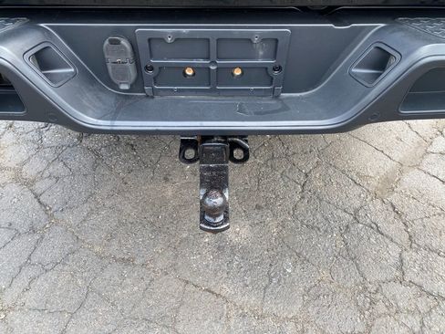 Used 2020 Jeep Gladiator Overland w/ Dual Top Group AWD/4WD image 5