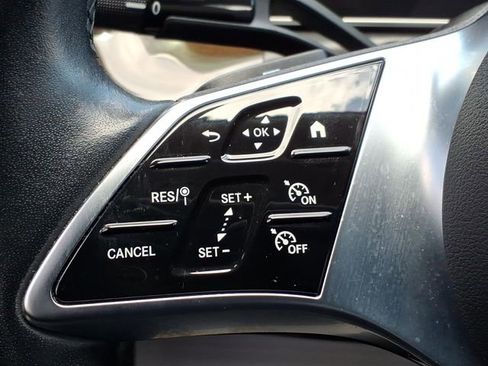 Used 2022 Mercedes-Benz C 300 Sedan image 31