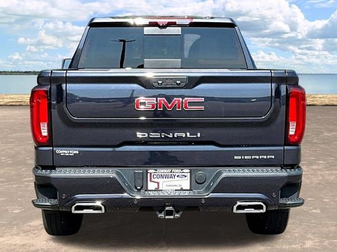 Used 2023 GMC Sierra 1500 Denali AWD/4WD image 7