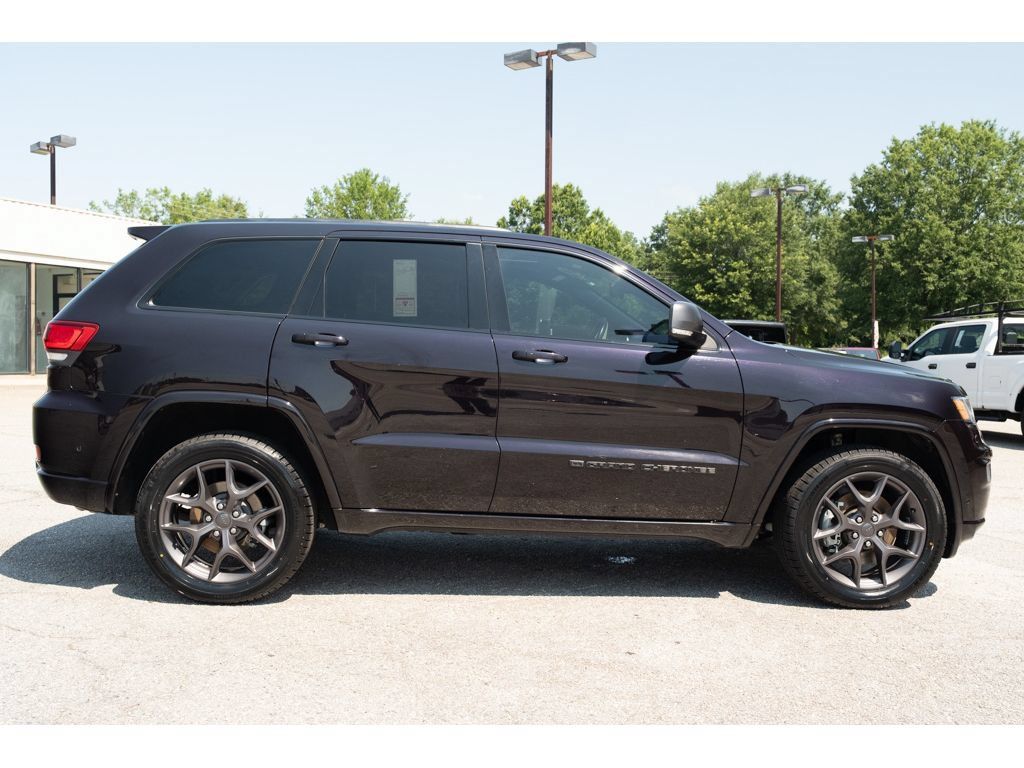 Used 2021 Jeep Grand Cherokee Limited w/ Quick Order Package 28K 80th AWD/4WD image 9