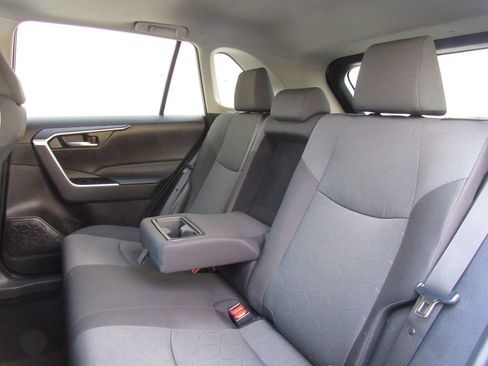 Certified 2024 Toyota RAV4 XLE w/ Convenience Package image 16