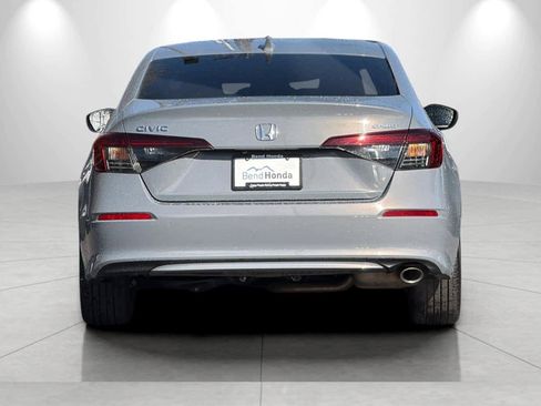 Used 2025 Honda Civic Sport image 7