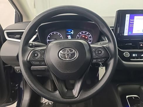 Used 2025 Toyota Corolla LE image 10