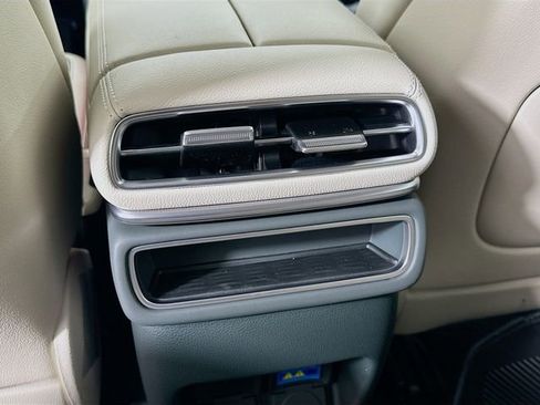 Used 2026 Genesis GV80 2.5T Advanced image 18