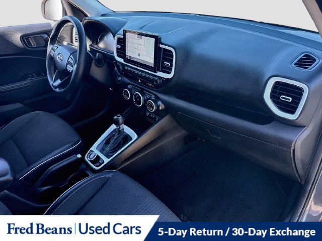 Certified 2023 Hyundai Venue Limited FWD image 35