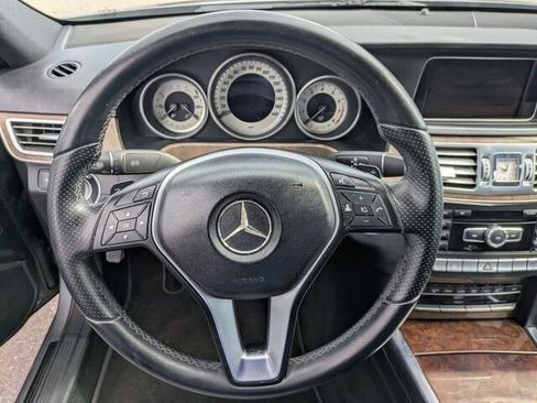 Used 2014 Mercedes-Benz E 350 Sedan image 21