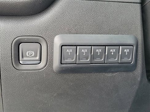 New 2026 Chevrolet Silverado 2500 W/T w/ WT Convenience Package image 13