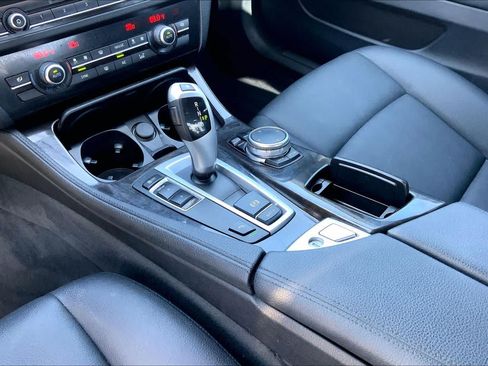 Used 2015 BMW 528i Sedan RWD image 15