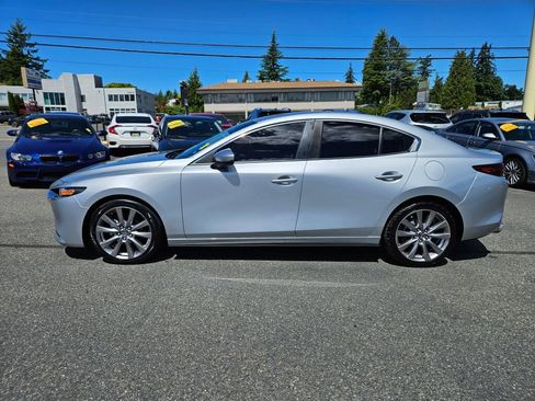 Used 2019 MAZDA MAZDA3 Sedan FWD image 7