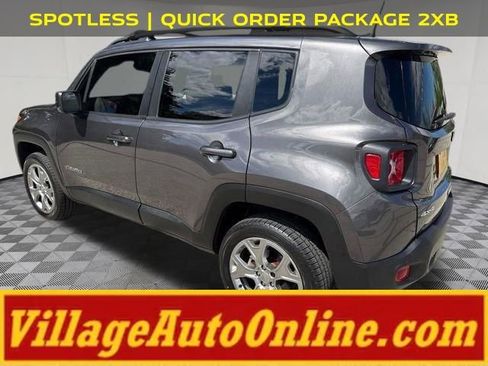 Used 2019 Jeep Renegade Latitude w/ Cold Weather Group AWD/4WD image 2