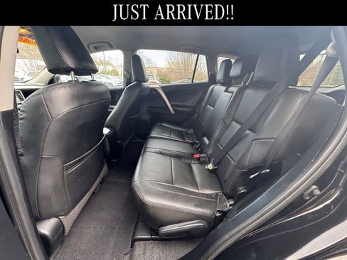 Used 2015 Toyota RAV4 LE image 10