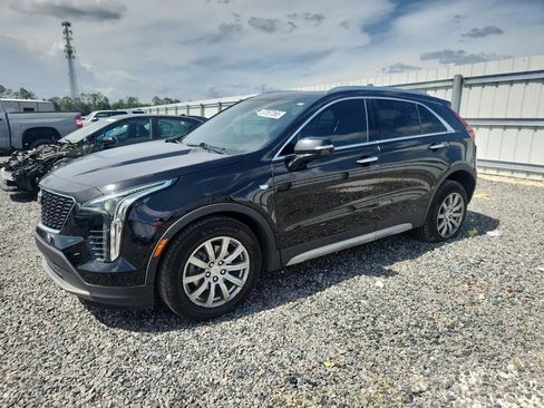 Used 2021 Cadillac XT4 Premium Luxury w/ Cold Weather Package AWD/4WD image 2