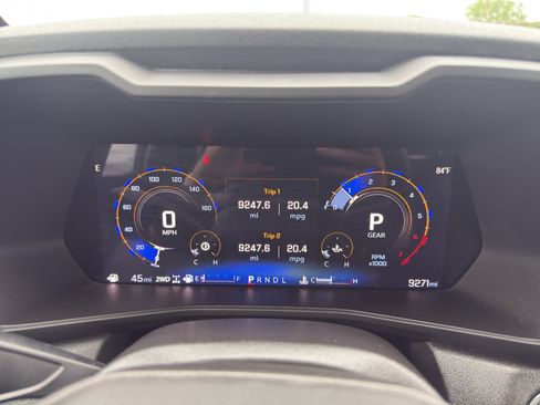 Used 2024 Chevrolet Colorado Trail Boss w/ Technology Package AWD/4WD image 17