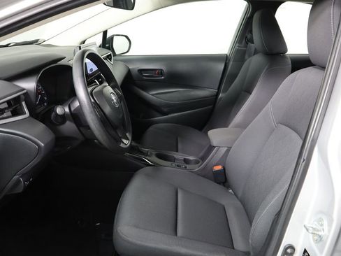 Used 2024 Toyota Corolla LE FWD image 14