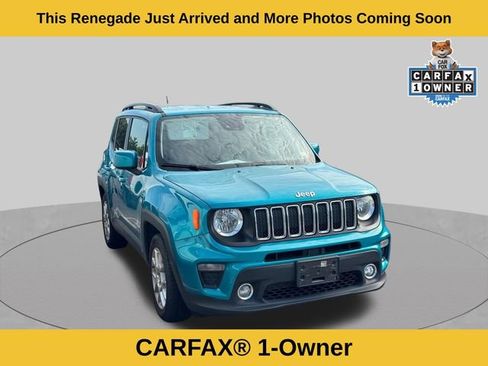 Used 2021 Jeep Renegade Latitude FWD image 2