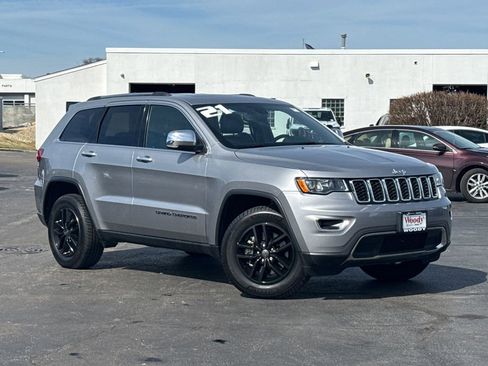 Used 2021 Jeep Grand Cherokee Limited image 2