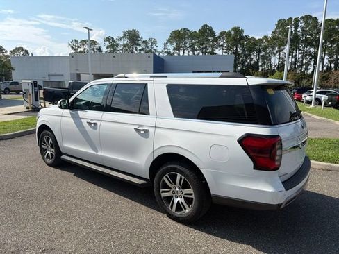 Used 2024 Ford Expedition Max Limited RWD image 8